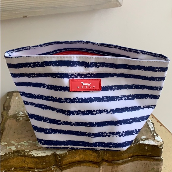 Scout Handbags - SCOUT Bag $6 WITH PURCHASE ONLY